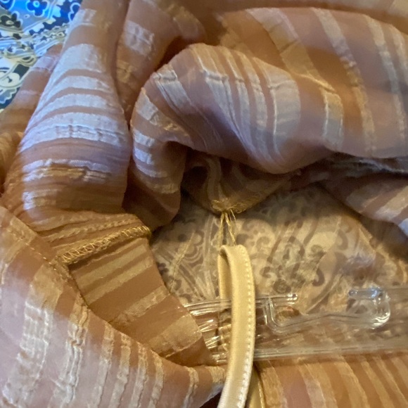 Pinky Mauve blouse with cami lightly attached - Picture 6 of 9